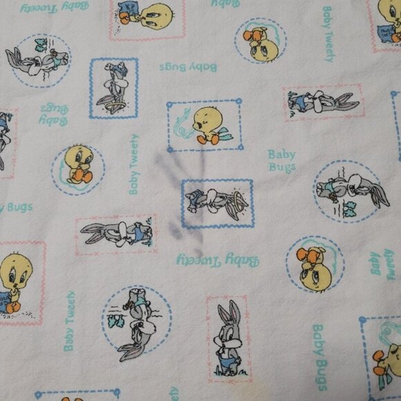 Flannel Receiving Blanket, Baby Looney Toons, Bugs, Tweedy‎ Bird, 1990s Vintage - Picture 7 of 9